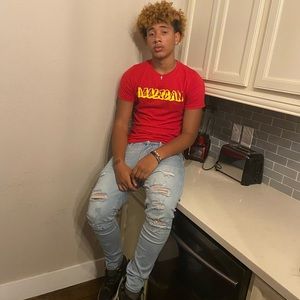 Meet your Posher, Christian